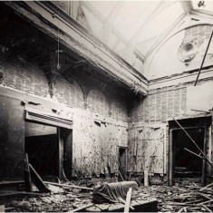 Damage to interior of gallery at Royal Academy, Burlington House, Piccadilly, as a result of a daylight aeroplane raid on 28 November 1916. | City of Westminster Archive Centre